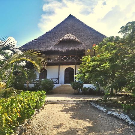 Moonshine Villa Hotel Pwani Mchangani Exterior photo